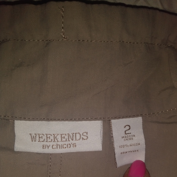 Weekends by Chico's Lightweight Vest Women's Size 2/L/12 - Picture 3 of 3